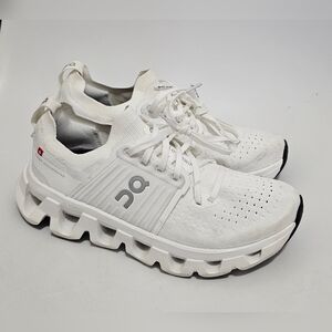 Women's On Running Cloudswift 4 size 6.5